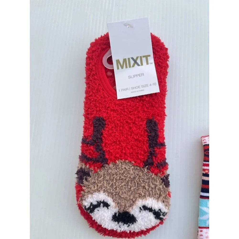 3 Mix it Pawsitive Red Holiday crew Socks and holiday slippers Shoe Size 4-10